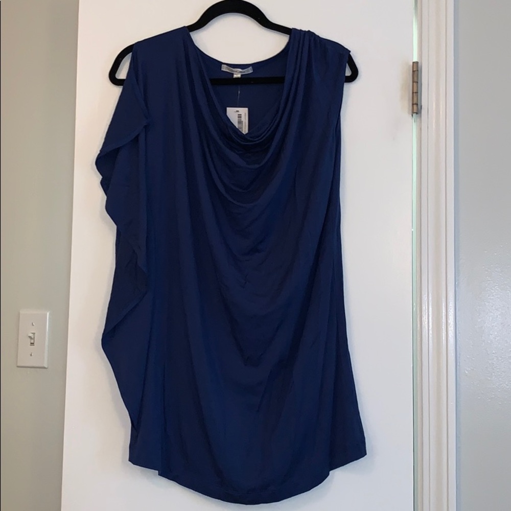 Laila Jade: Cow neck cap sleeve shirt